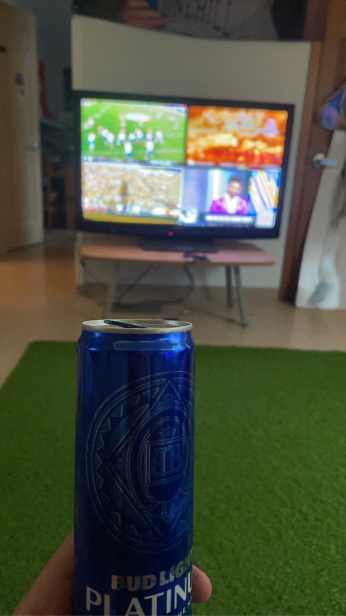WilliamTibbs44's tweet photo. plat night with the quad box might rip a nut lowkey.. at starnwells should be a blast @CStarn69 #anyobjections #plat #cliff https://t.co/utRgFcVFwI