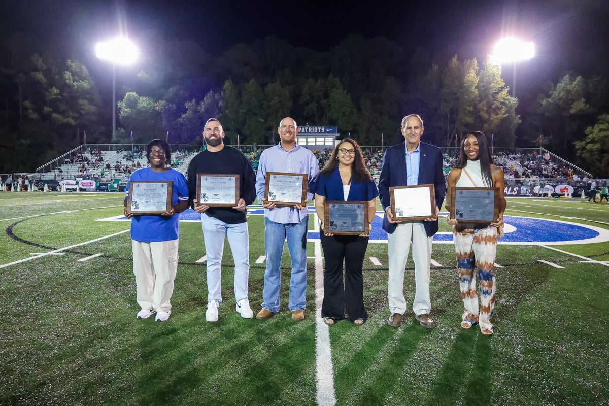 CoachKSully's tweet photo. 🔴⚪️🔵 Fort Dorchester High School 🔵⚪️🔴
Athletic Hall of Fame Induction 2024 

It was an honor being back at the Fort last night to receive this prestigious membership. 
#ProudAlumni #FD #Patriots c/o 2010 https://t.co/bivY4qUlg7