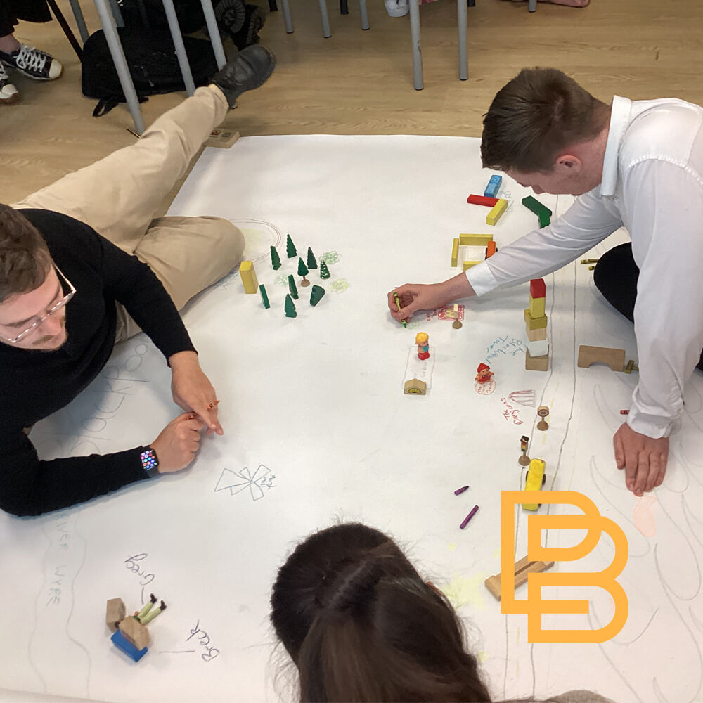 BblTeacher's tweet photo. This week our trainees were back at Breck Primary School for Geography training and took part in fieldwork. Observing, measuring and recording with different types of maps is a key part of the Geography curriculum. https://t.co/vwpGtbTHiS