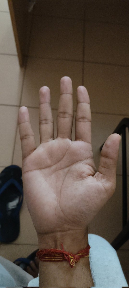 Shubhamgnirala's tweet photo. @astrokrishanan Kya lgta h Naukari lagegi hmari🥺 https://t.co/SGvSvUMzNi
