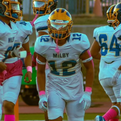 MichaelHdz12's tweet photo. #NewProfilePic 
see 12, u betta run https://t.co/hv07MMJWPa