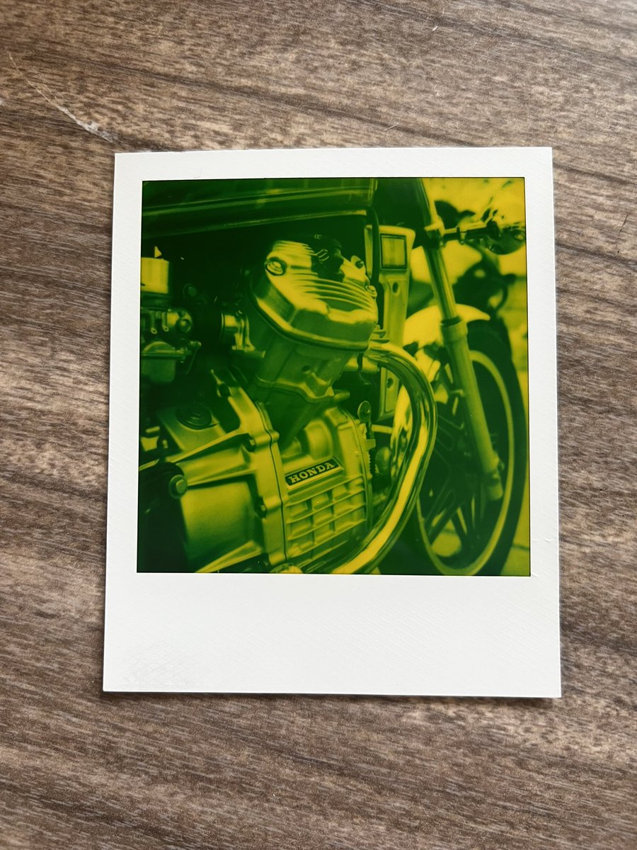 rusty_speednut's tweet photo. Sorry I’m gonna keep posting all of these stupid green photos because I’m having a lot of fun actually https://t.co/LbXiq9q4Md