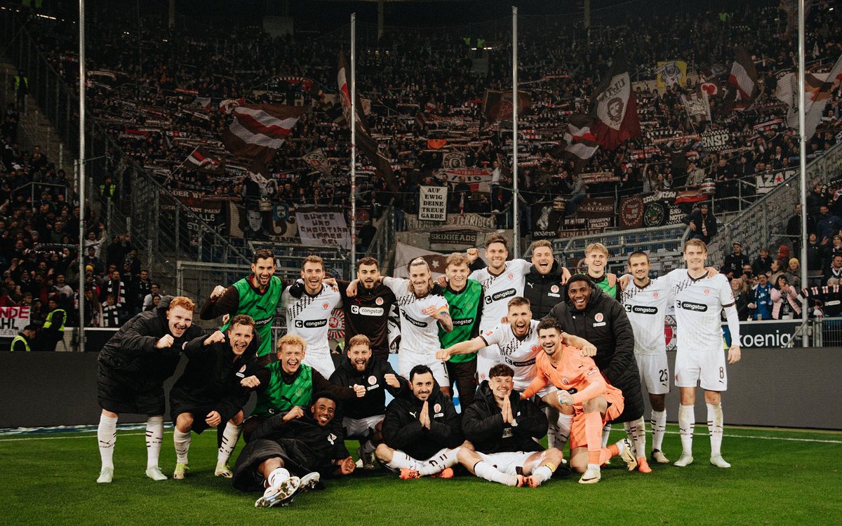 fcstpauli_EN's tweet photo. Forza Sankt Pauli! 😍

#fcsp https://t.co/vpfYaC7frJ