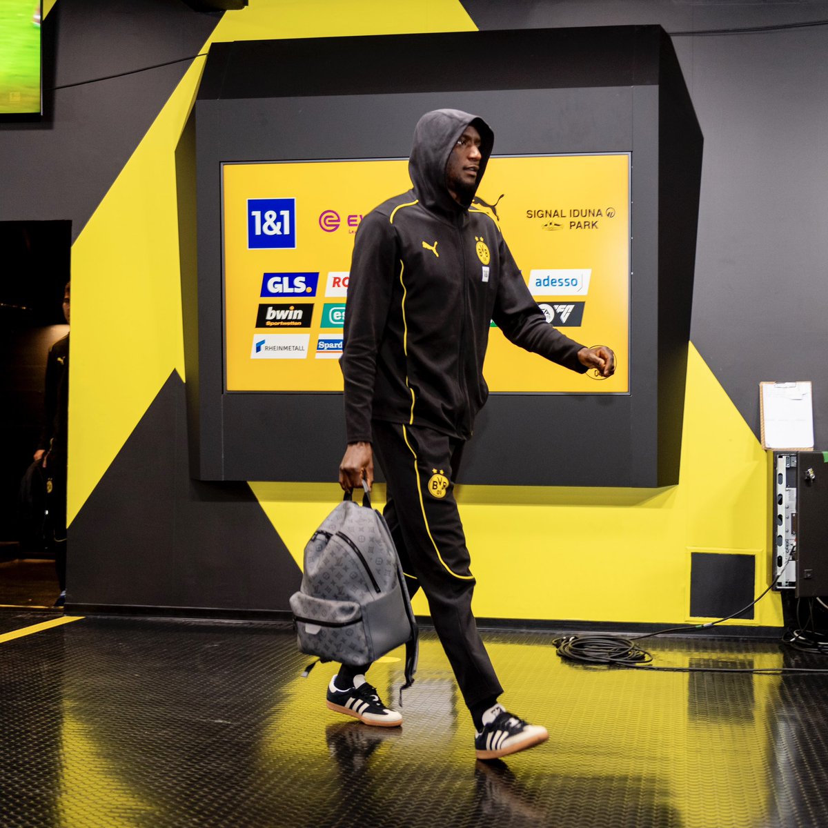 What a victory with a fu*king mindset 💪🏿🫡. Incredible atmosphere 🔥😨 Thank you all for the support #alhamdulilah ⚽️