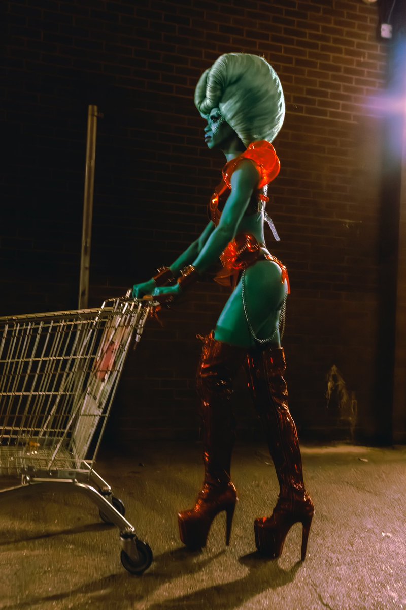 When mommy takes you shopping but you’re from Mars 🪐👽

MUA: <a href="/JackOliverMUA/">JackOliverx</a> 
Photographer: Danielle Painting 
Outfit: Ada Zanditon Couture
Nails: Nails by Anthony
Hair: Tam Walsh