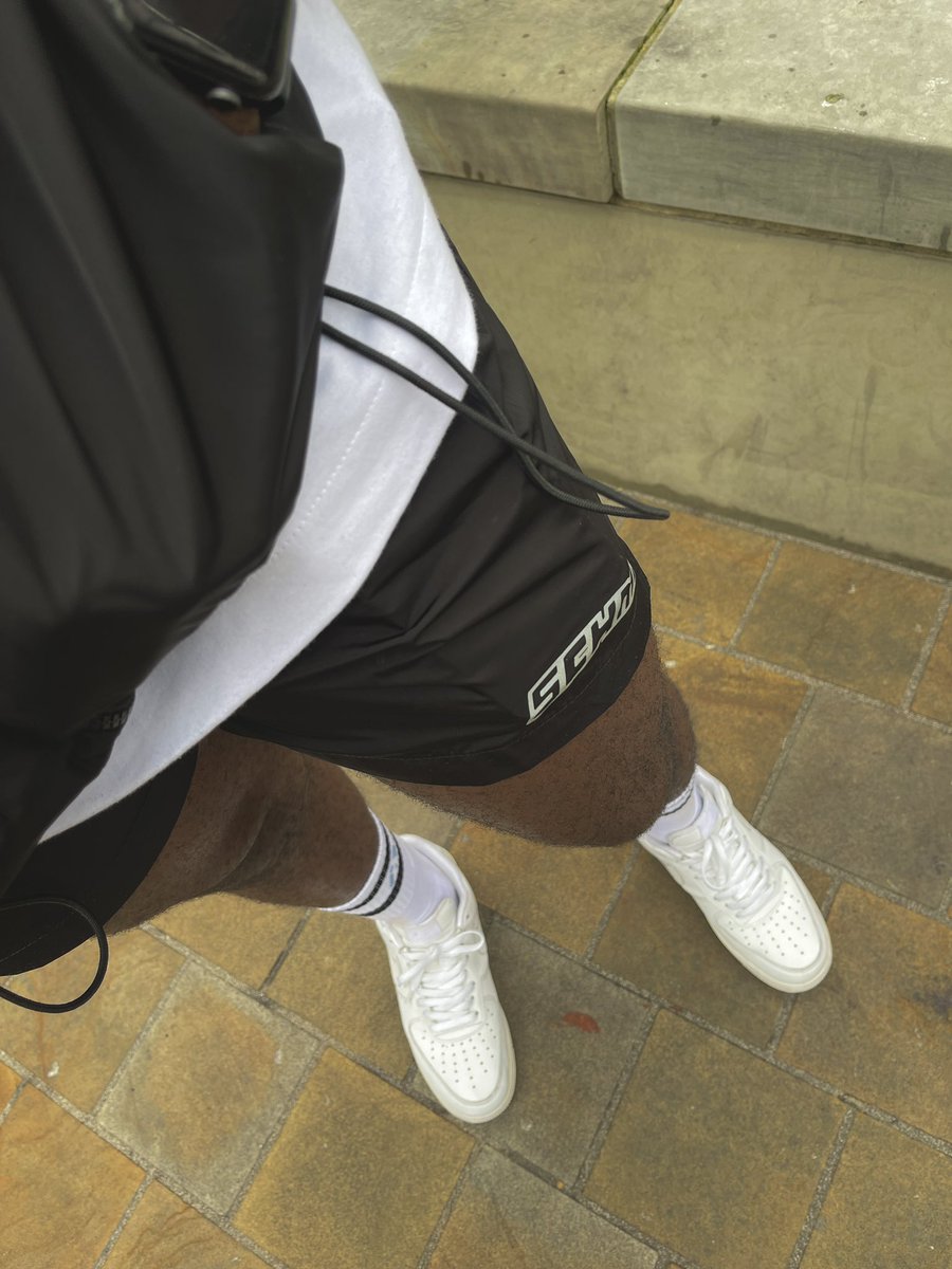 schmn activewear 🥷