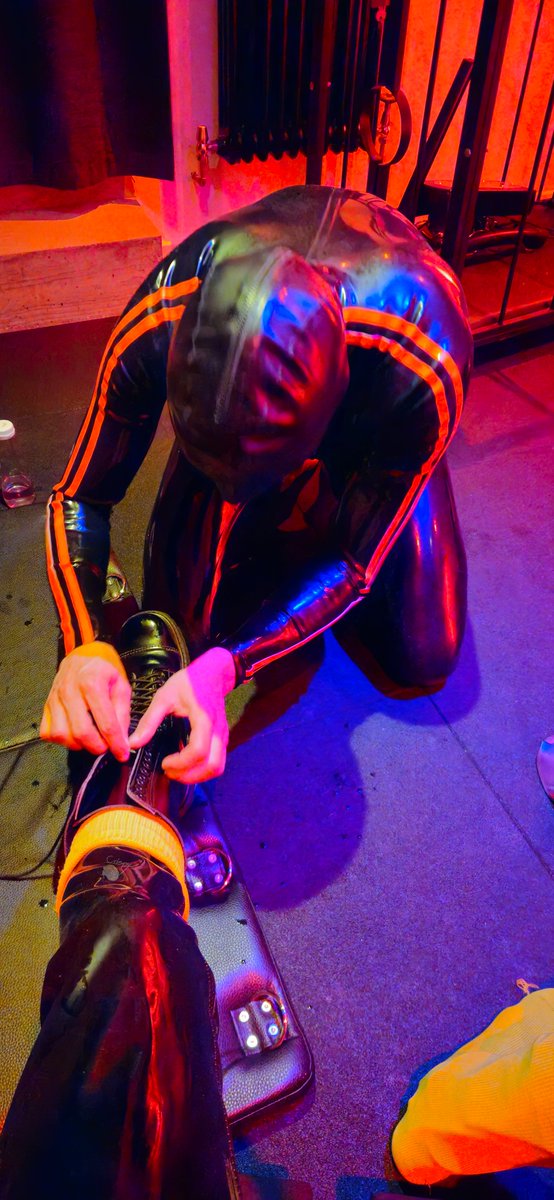 ExtraCrispy tweet media