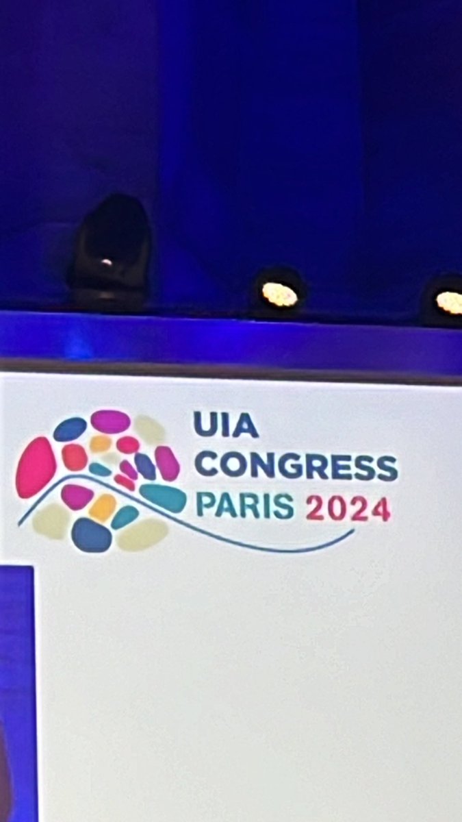 Aperezcuellar's tweet photo. Este año en el Consejo de presidencia de la @UnionIntAvocats concedimos en #UIAPARIS el Premio “Estado de Derecho” a Olga Olegovna Mikhaylova, Vadim Dmitrievich Kobzev y Alexey Evgenyevich Liptser, abogados del equipo de defensa de Alexey Navalny.

Figuras emblemáticas en el ámbito de los derechos humanos y de la defensa del Estado de derecho. 
6/6