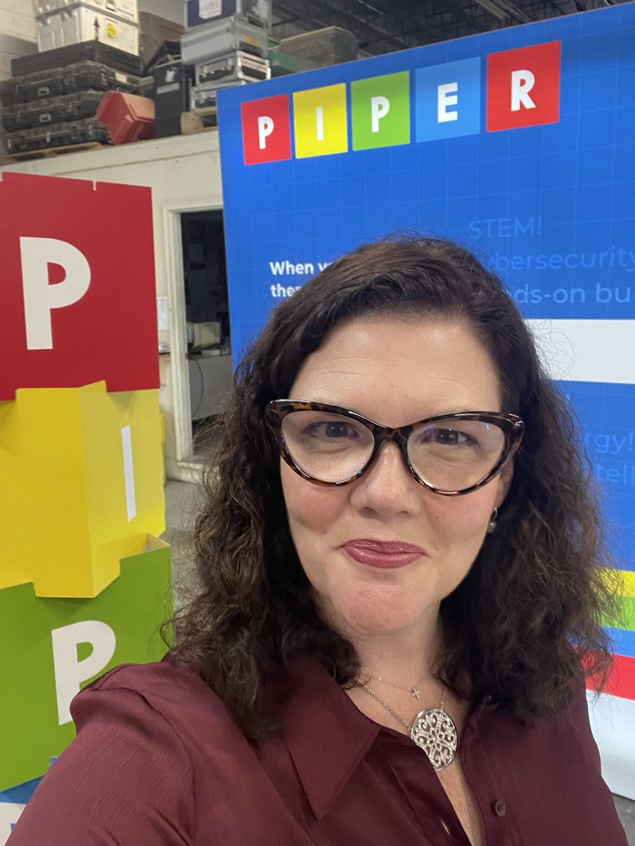 Excited to announce I’ve started a new role with #PlayPiper! #stem education is helping to develop our next generation of innovators. 

<a href="/StartWithPiper/">Piper</a>