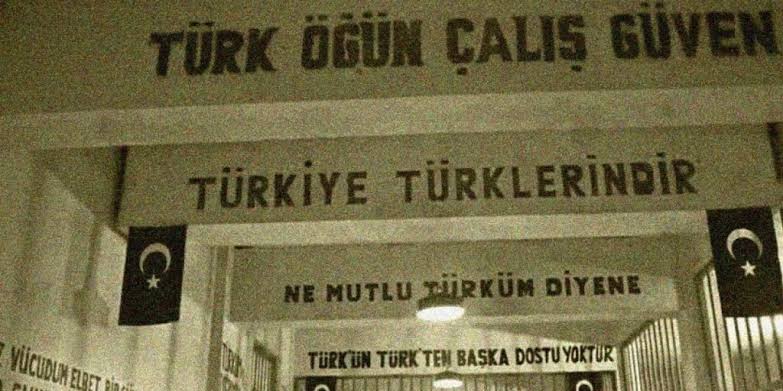 Türkiye TÜRKLERİNDİR!