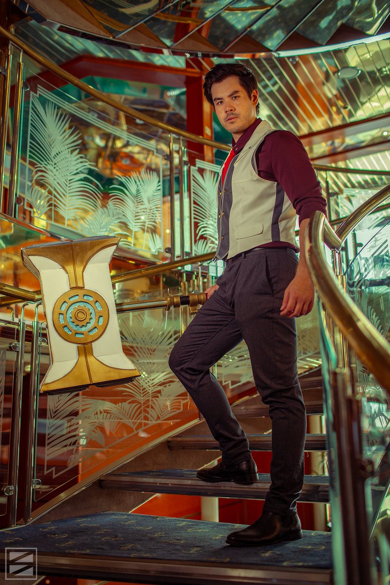 SonSonPhotos's tweet image. Stop! Hammer time!

What did you think of Worlds Finals 2024?

Cosplayers @digichai 
Character: Jayce Talis
From: Arcane (League of Legends)

#Worlds2024