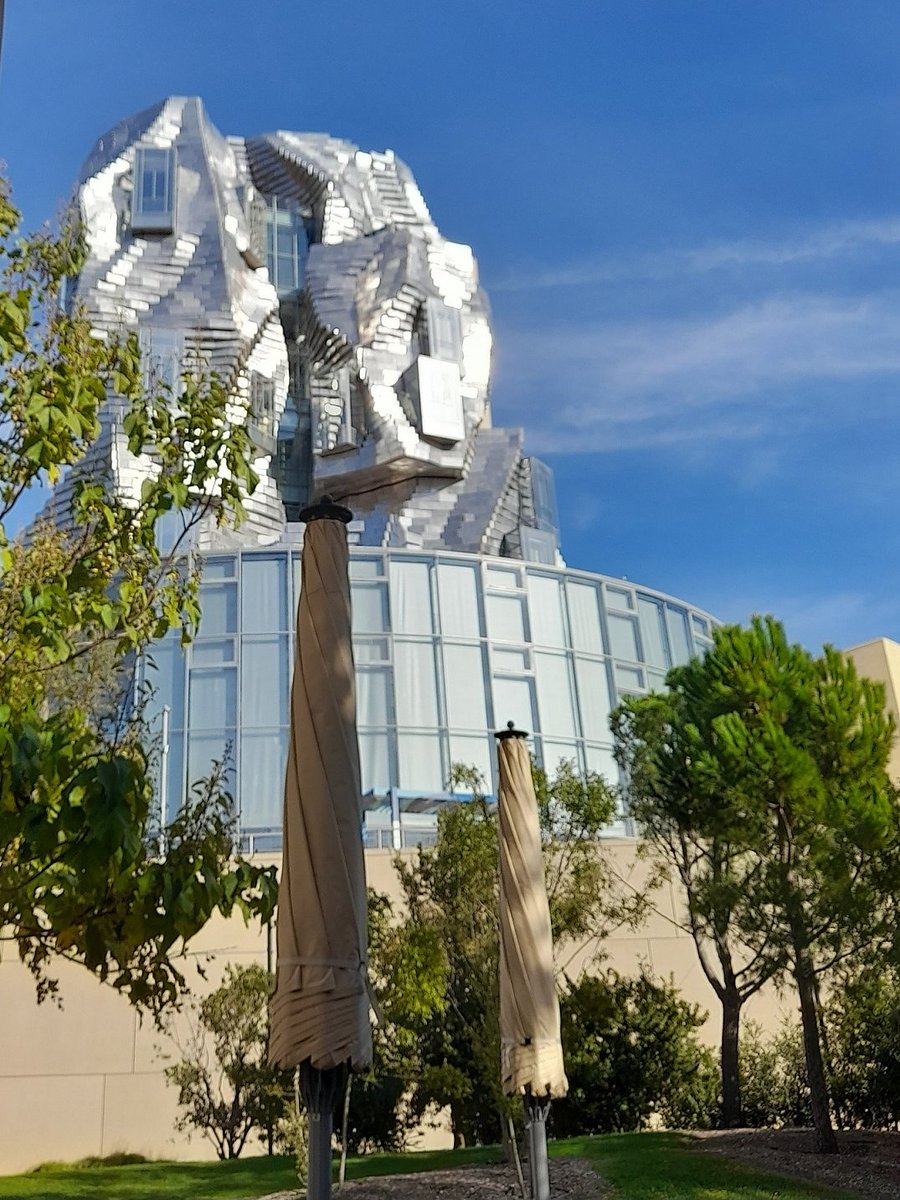 Guides Rhône Méditerranée tweet media