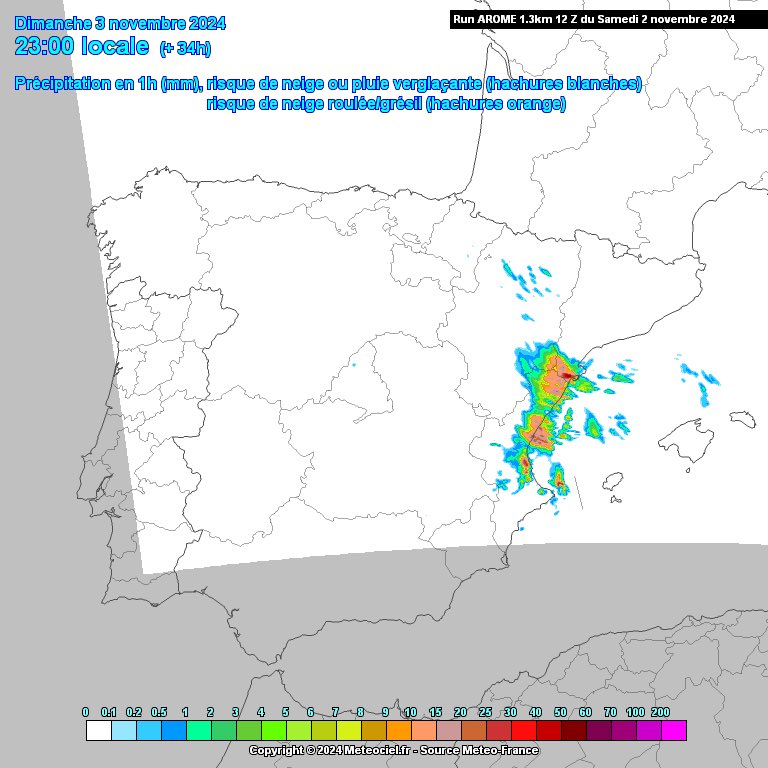 El modelo que acertó la #DANA de #Valencia prevé lluvia muy intensa este domingo por la noche. 

MUCHO CUIDADO