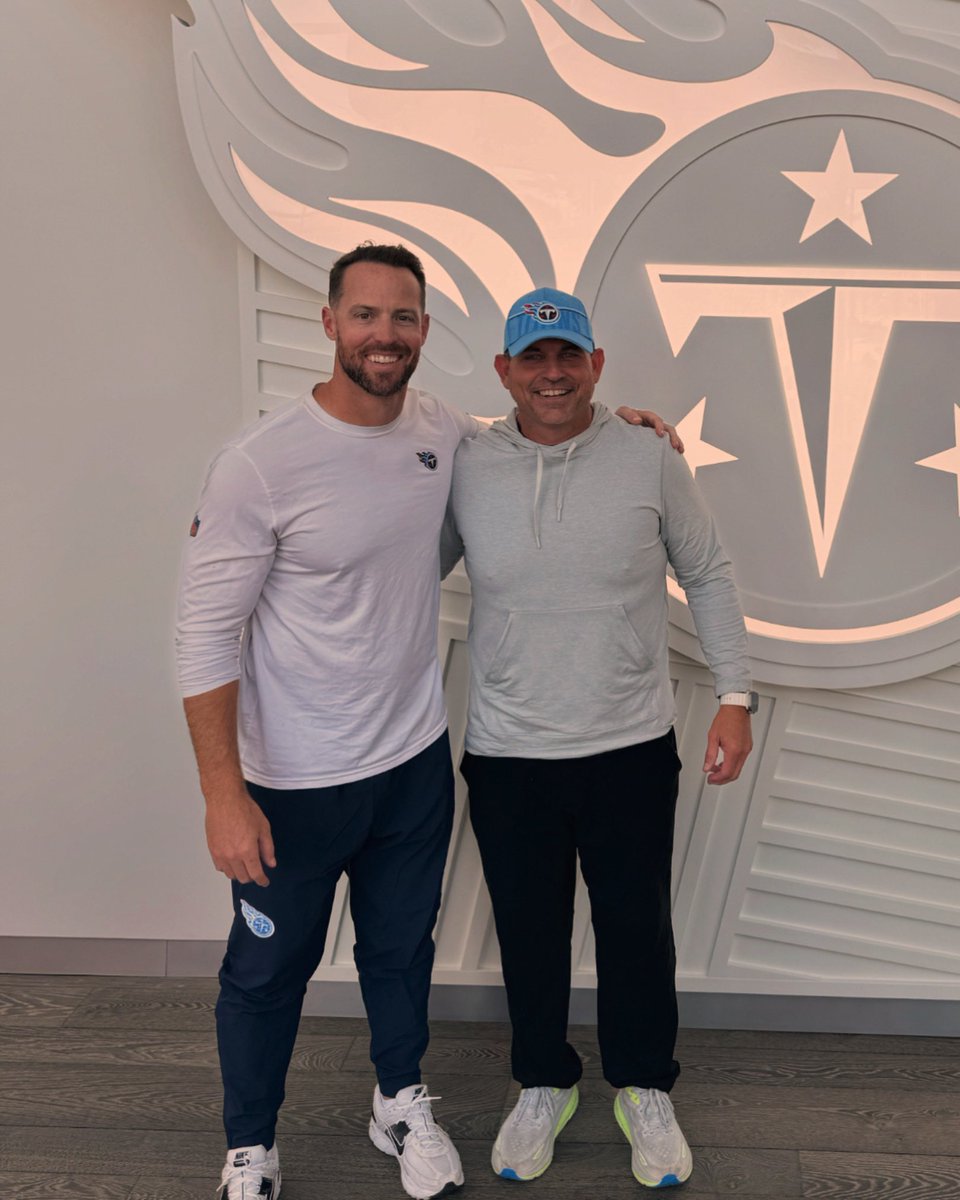 CoachWoodfin (@coach_woodfin) on Twitter photo Great to spend some time with a man who changed the trajectory of my life. 11th grade, new coach moves in, he taught me how to compete to be my best, how to believe in myself, and how to WIN on and off the field. I’m just one of thousands of lives impacted by <a href="/CoachBillClark/">Bill Clark</a>. 🙏🏼 Great to spend some time with a man who changed the trajectory of my life. 11th grade, new coach moves in, he taught me how to compete to be my best, how to believe in myself, and how to WIN on and off the field. I’m just one of thousands of lives impacted by <a href="/CoachBillClark/">Bill Clark</a>. 🙏🏼