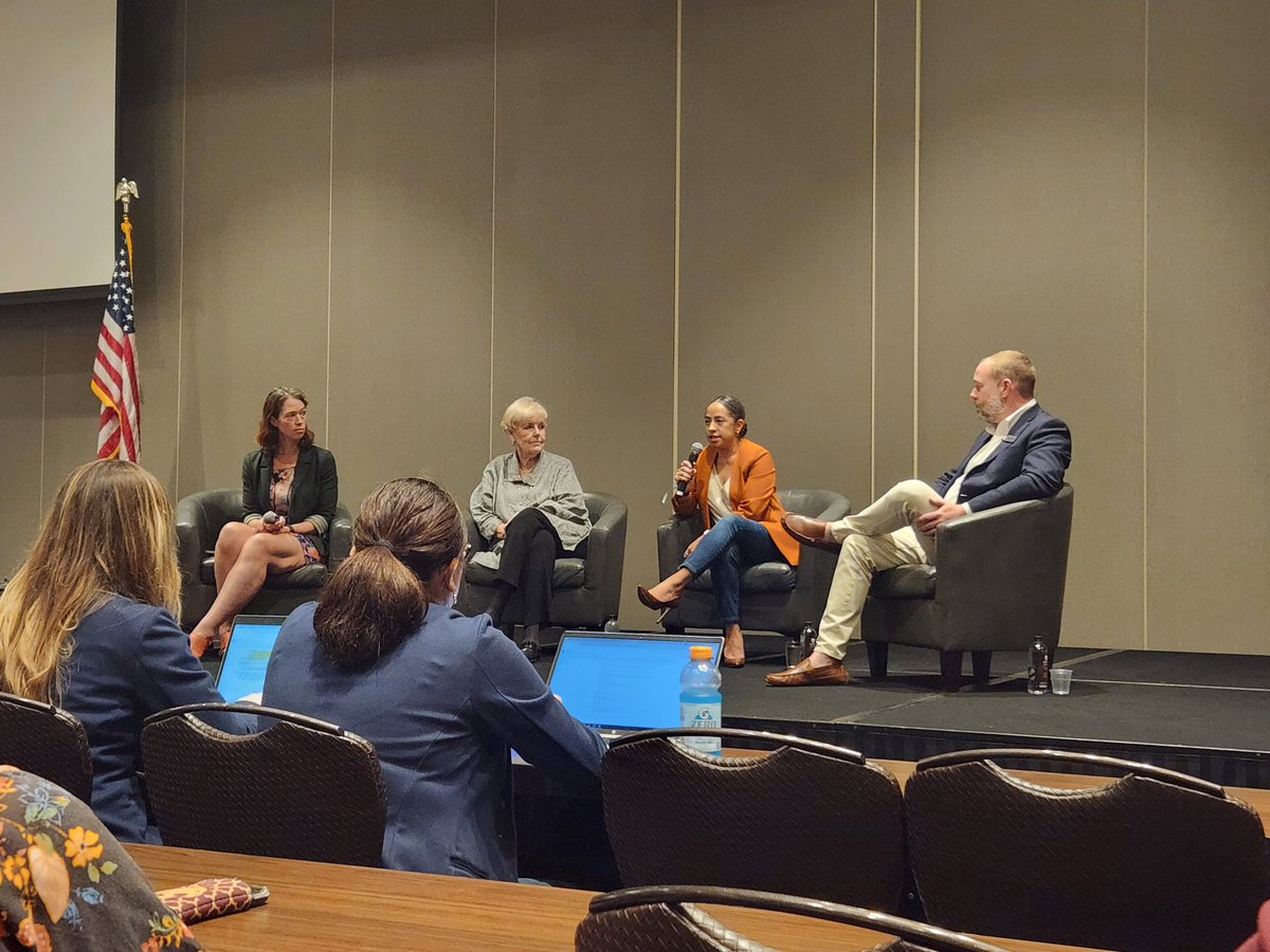 humble_SocSt's tweet image. SBOE panel giving updates on the state of SS education in Texas. 
#txcss2024