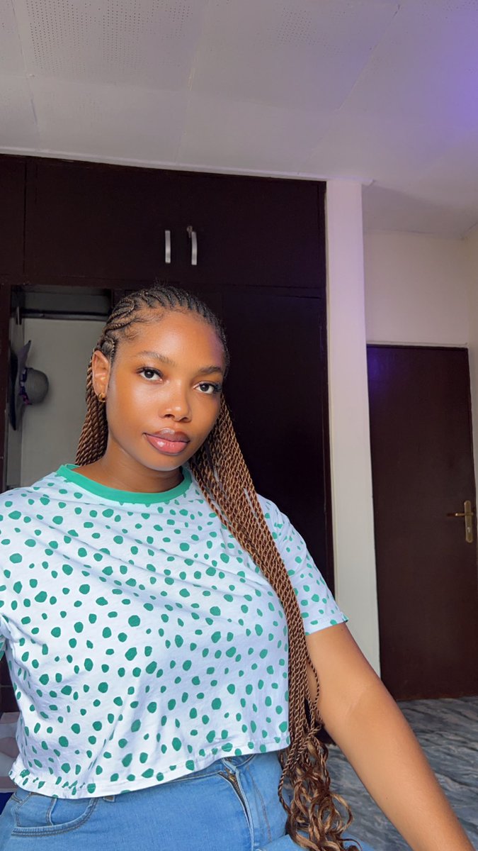 sylvia_akra's tweet photo. Praying  the remaining months of this year is beautiful. 

The year was good until August, when I had to deal with grieve. However, I’m grateful for what I have here and what’s to come 🙏🙏

Wishing y’all a great month ahead! 
All Love! 🫶🫶❤️❤️ https://t.co/RL9lm3e856