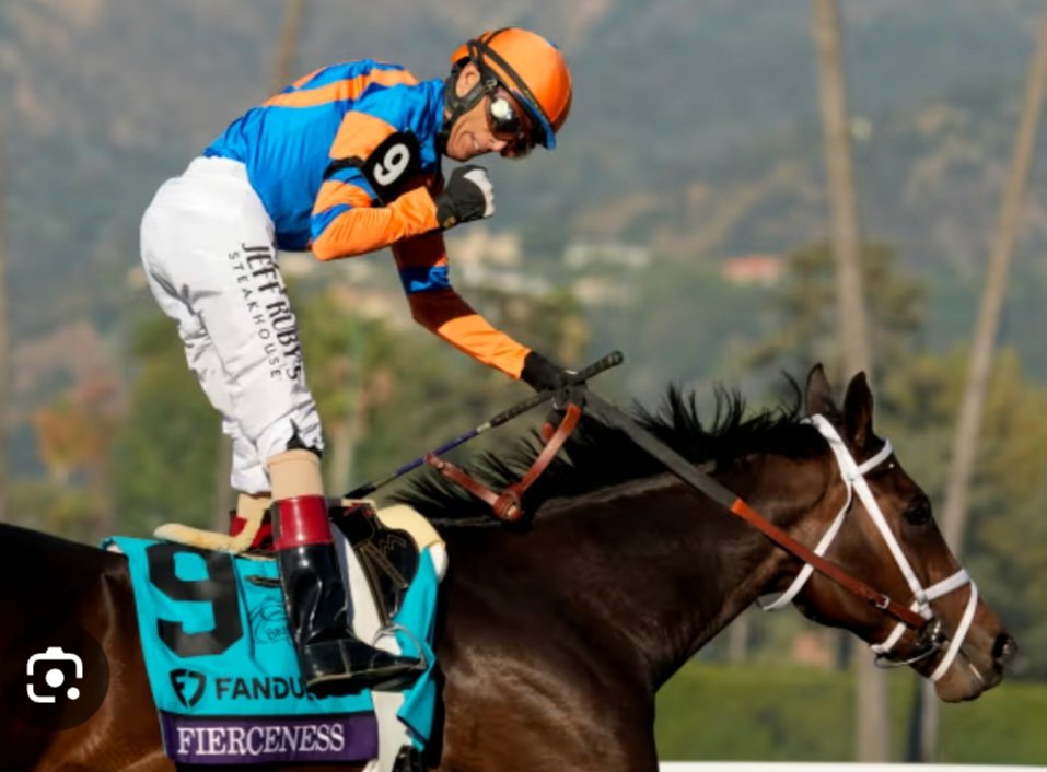 Yap sihirini baba <a href="/ljlmvel/">John Velazquez</a> güldür yüzümüzü.