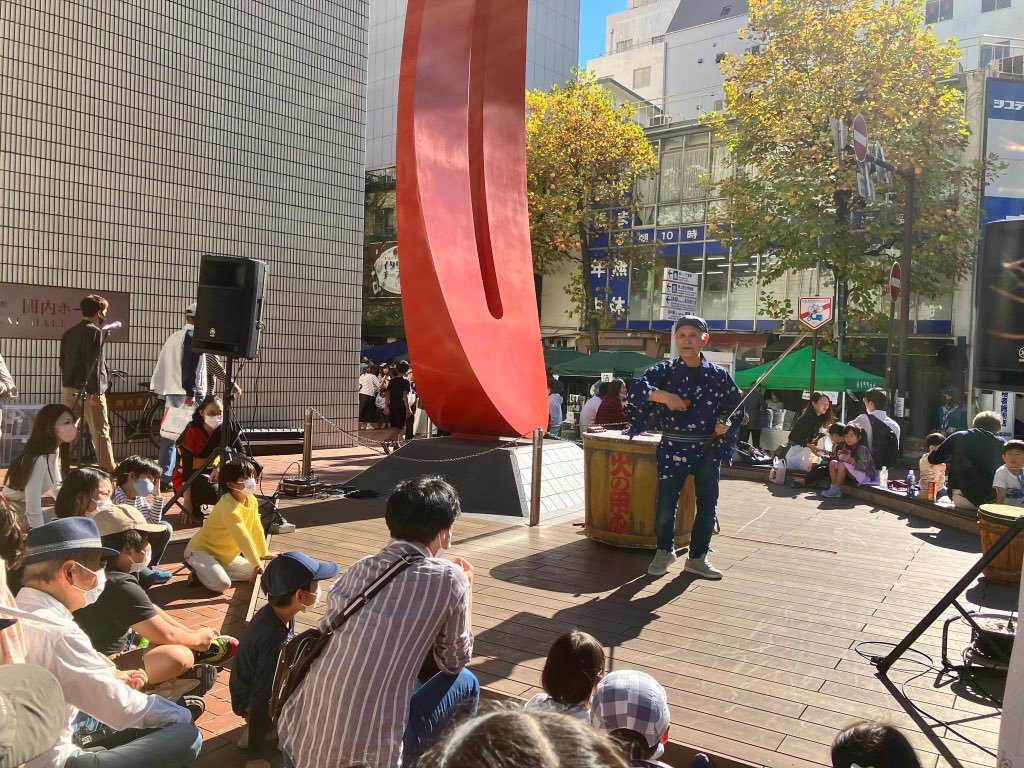 馬車道まつり2024
本日開催です
馬車・人力車に無料乗車会(先着順)を始め開港当時の雰囲気をお楽しみ下さい

#馬車道
#馬車道まつり
#馬車道まつり2024
#馬車
#人力車