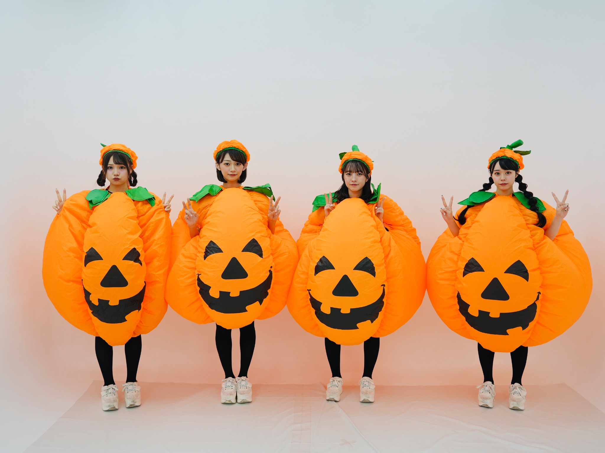 LEDハロウィンツリーセット 高さ150×幅75cm