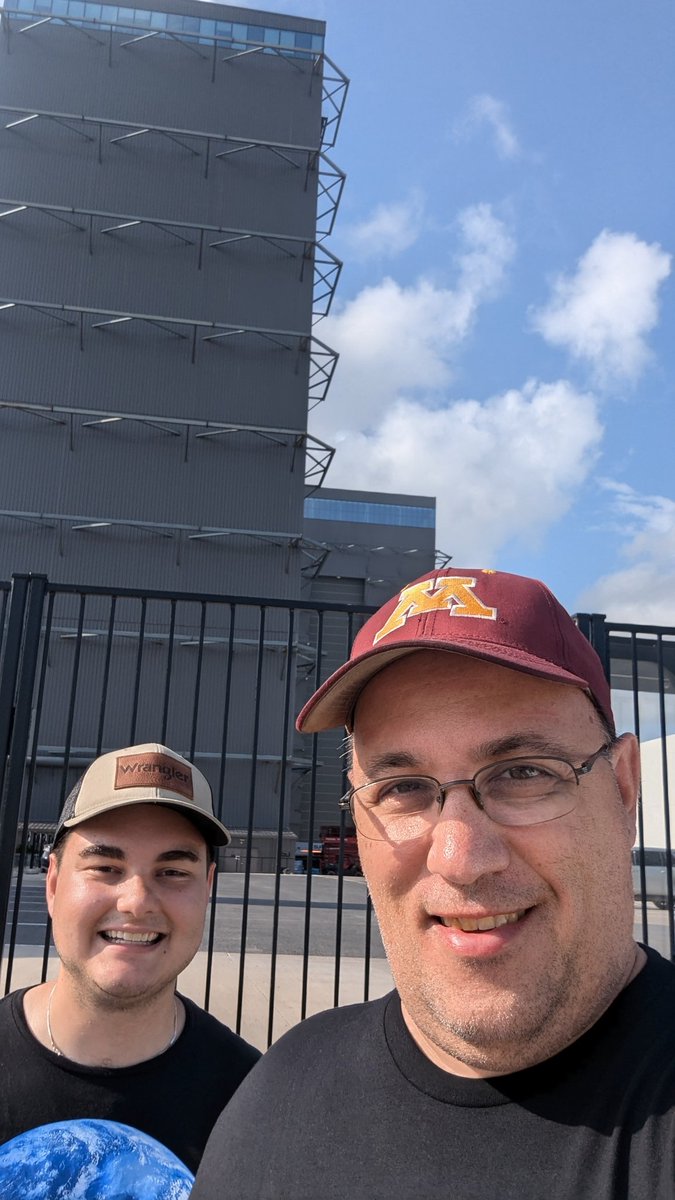 Mark_LF's tweet photo. Today I got an amazing tour of SpaceX Star Factory from my son in law. We took some time to look around the complex as well. Amazing work happening at SpaceX. Yes that is booster 12 in the rocket garden and Starship 22. https://t.co/C3XiDJoBbO