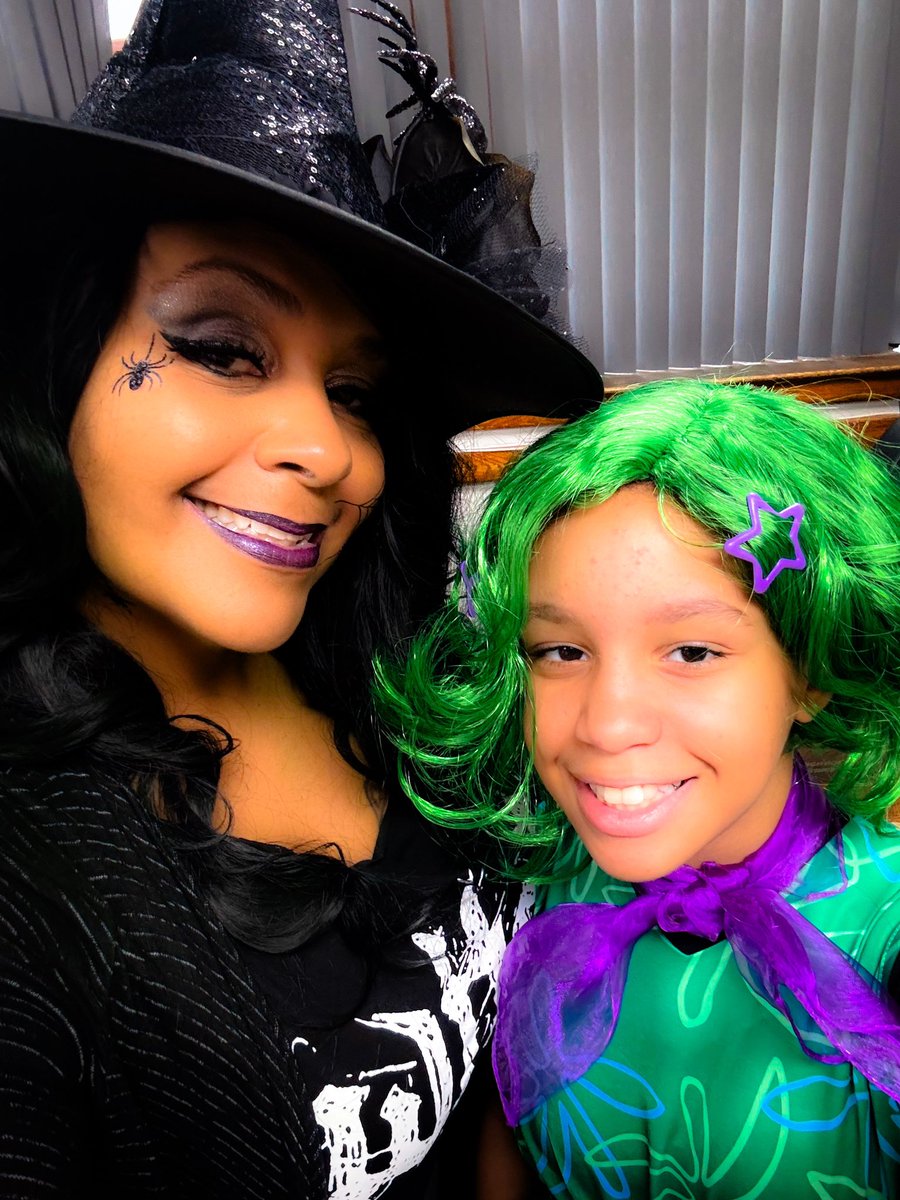 Mark Twain School for Scholars tweet media