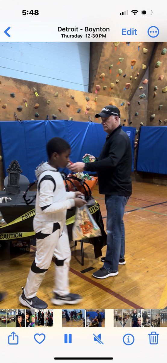 Mark Twain School for Scholars tweet media