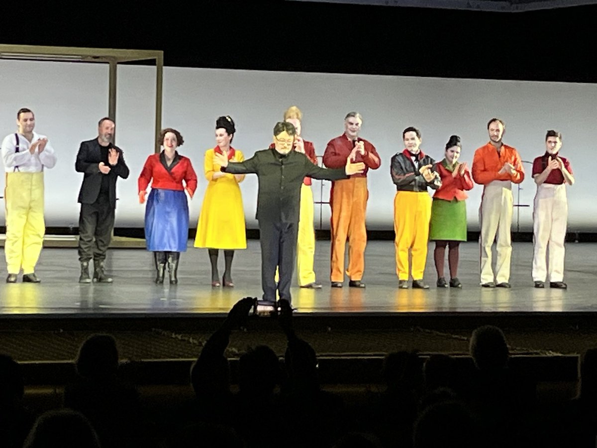 KarlHurb's tweet photo. A dreamer, 👀 4 freedom&dignity in society, watched like guinea pig: #Henze‘s #DerPrinzVonHomburg @operfrankfurt in #JensDanielHerzog‘s stringent prod focuses in bare staging on exposed human. #RobinAdams stepped in powerfully 4 sick #DomenKrižaj, who still acted. @hidosoprano 🔝 https://t.co/eGZF2NFvbw