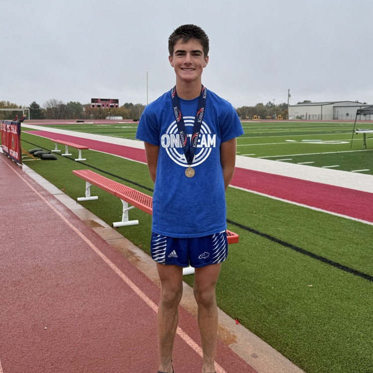 SMCschools's tweet photo. π
π Congratulations to SMC sophomore Colton Smithhisler for making team history as the first (boys) medalist at the State Cross Country meet, finishing 15th with a time of 17:50! We are proud of you, Colton! πββοΈπ #PantherPride #StateXC #HistoryMaker https://t.co/k00Ezrx05V