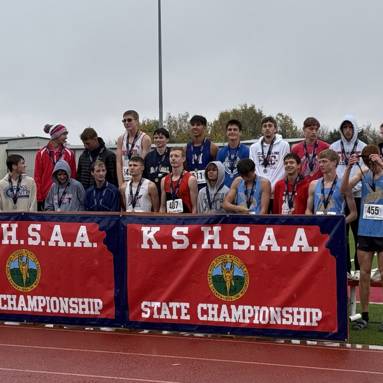 SMCschools's tweet photo. π
π Congratulations to SMC sophomore Colton Smithhisler for making team history as the first (boys) medalist at the State Cross Country meet, finishing 15th with a time of 17:50! We are proud of you, Colton! πββοΈπ #PantherPride #StateXC #HistoryMaker https://t.co/k00Ezrx05V