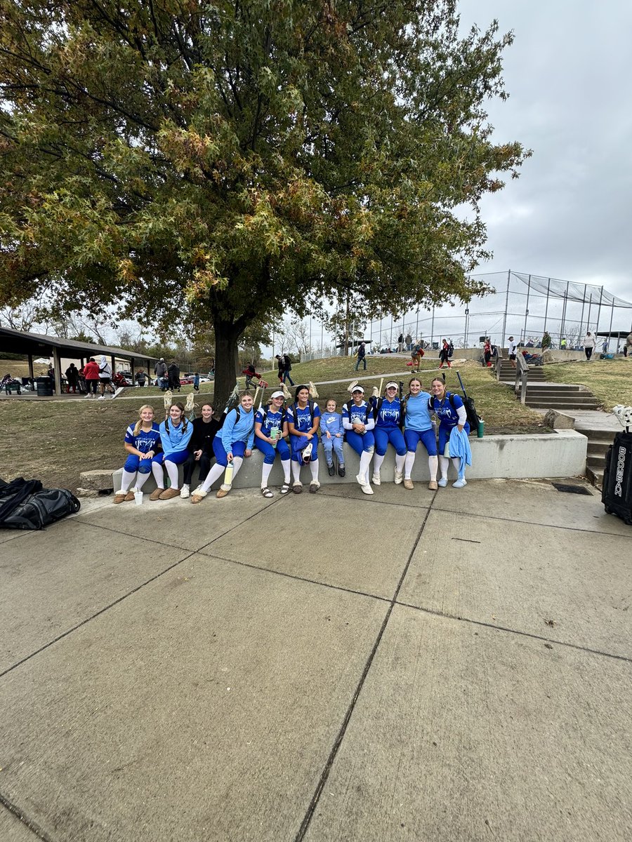 Nebraska Venom 18u-National (@18uvenom) on Twitter photo Game 3 win 5-3. <a href="/elizabethsempek/">Elizabeth Sempek</a> led the way in the ⭕️ with 9 K’s. <a href="/AdeleTompsett27/">Adele Tompsett</a> with an absolute missile to left for a ✌️ run 💣. Hoping rain holds out tonight as we move into bracket tomorrow! #ChampionshipMindset Game 3 win 5-3. <a href="/elizabethsempek/">Elizabeth Sempek</a> led the way in the ⭕️ with 9 K’s. <a href="/AdeleTompsett27/">Adele Tompsett</a> with an absolute missile to left for a ✌️ run 💣. Hoping rain holds out tonight as we move into bracket tomorrow! #ChampionshipMindset
