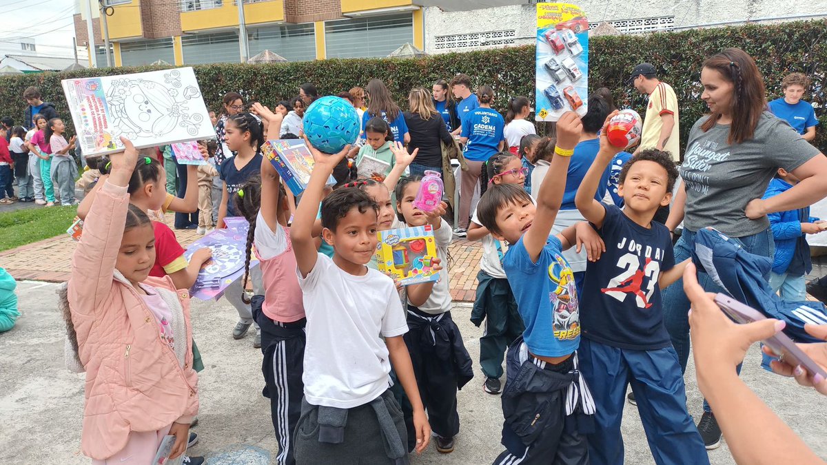 Secretaría Distrital de Integración Social tweet media