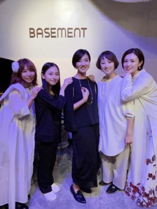 chissssaaaaa's tweet photo. 5人によるライブ“FIVE”楽しすぎた夜。
お越しいただきありがとうございます。
第二弾も予定中です。 https://t.co/b154ZHcaw5