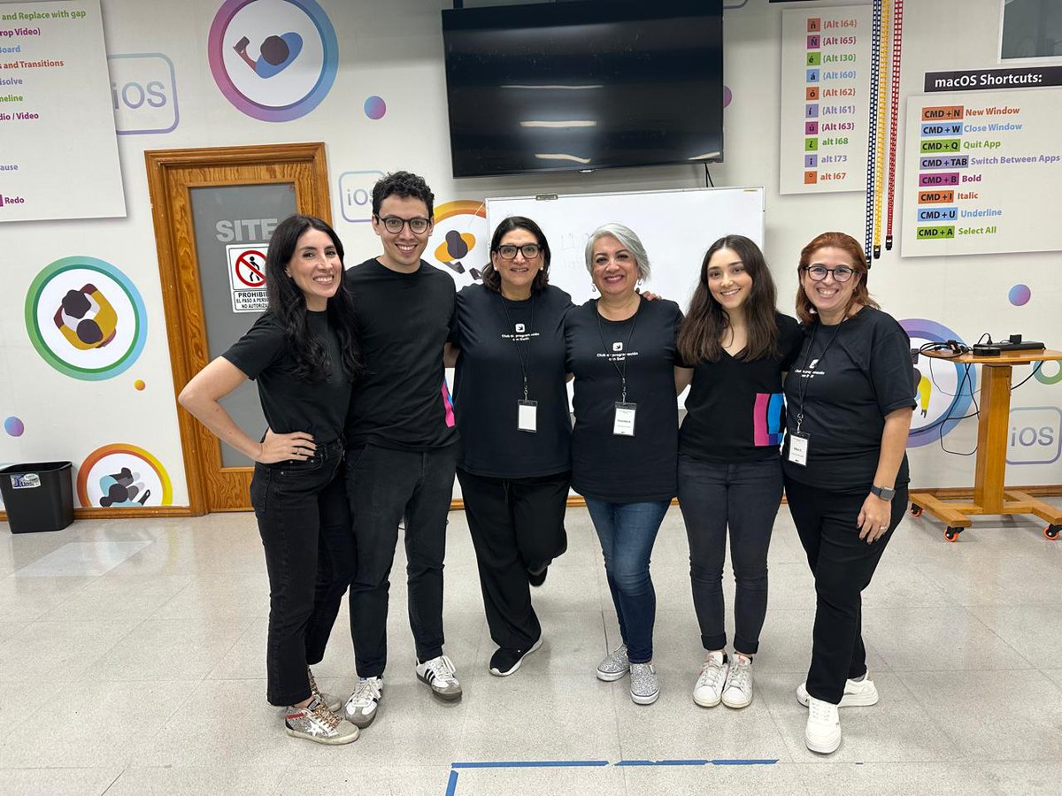 Nuevamente <a href="/latinamericans2/">latinamericanschool</a> fue sede del evento “Programadores en Swift México 2024” organizado por <a href="/LearningDC_/">Learning Design Center</a>.  <a href="/joaquinR_Vila/">joaquín</a> compartió su experiencia en el #SwiftStudentChallenge invitando a los alumnos a participar en este importante concurso de desarrollo de apps.