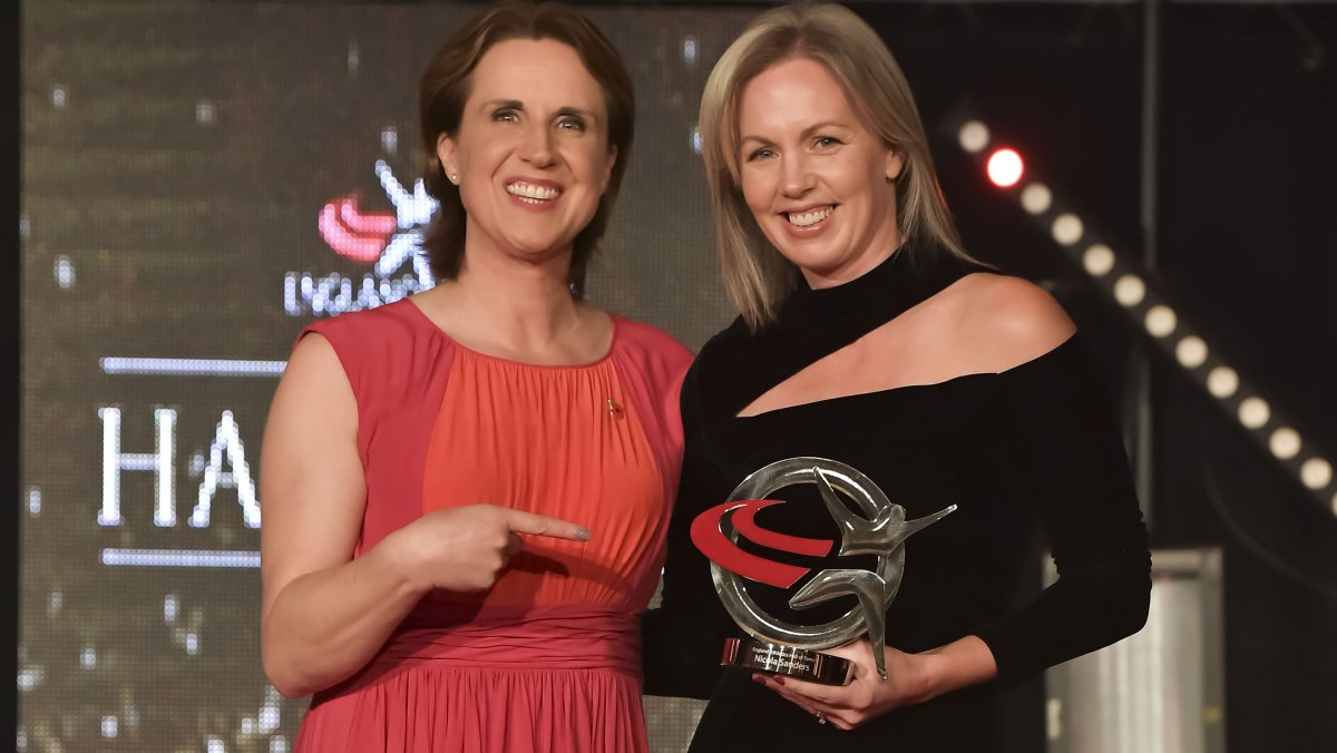 Nicola Sanders is inducted into the England Athletics Hall of Fame - she's one of the finest single lap runners Great Britain has produced, winner of six global 4x400m relay medals.