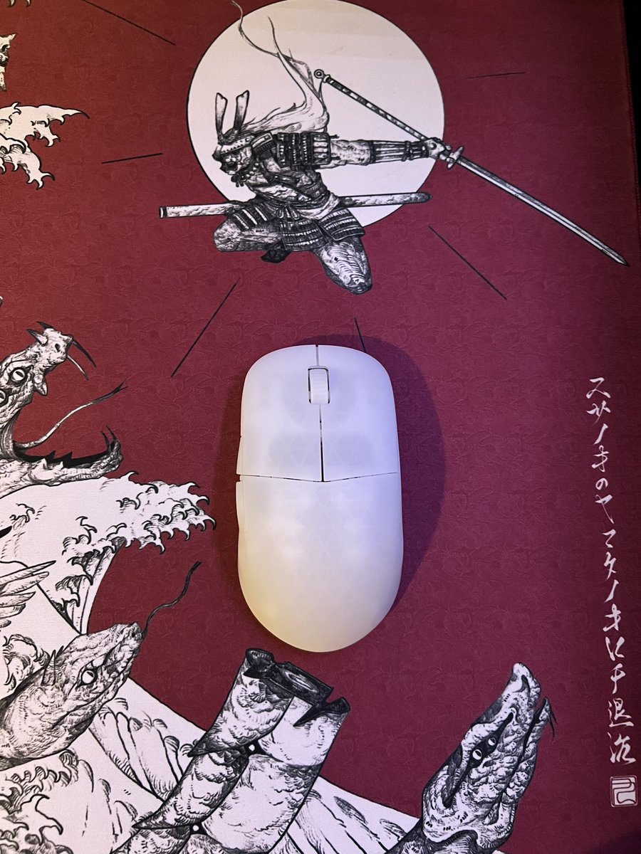 hybrid4play's tweet photo. Frosty is so clean 🤍 https://t.co/fSFcJZJoJQ