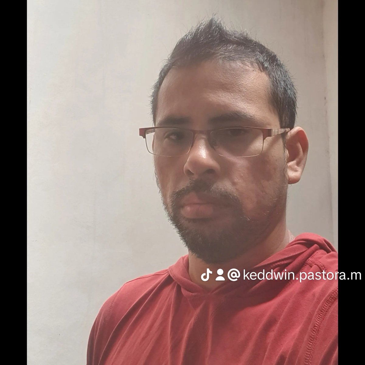 keddwin's tweet image. #NuevaFotoDePerfil