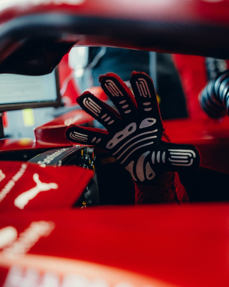 Focused and ready to give it all 👊

#BrazilGP 🇧🇷 #F1