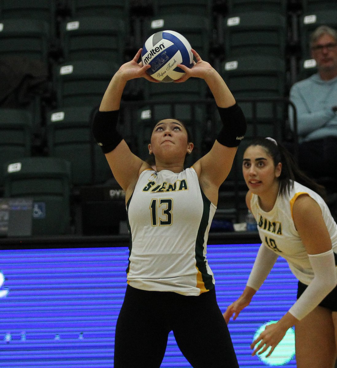 SienaSaints's tweet photo. 🏐 RECAP | @SienaVB Stymied by Rider

📰 https://t.co/hj00UbmhbQ

#MarchOn x #SienaSaints x #MAACVB x #NCAAVB https://t.co/r4qwtFXLuk