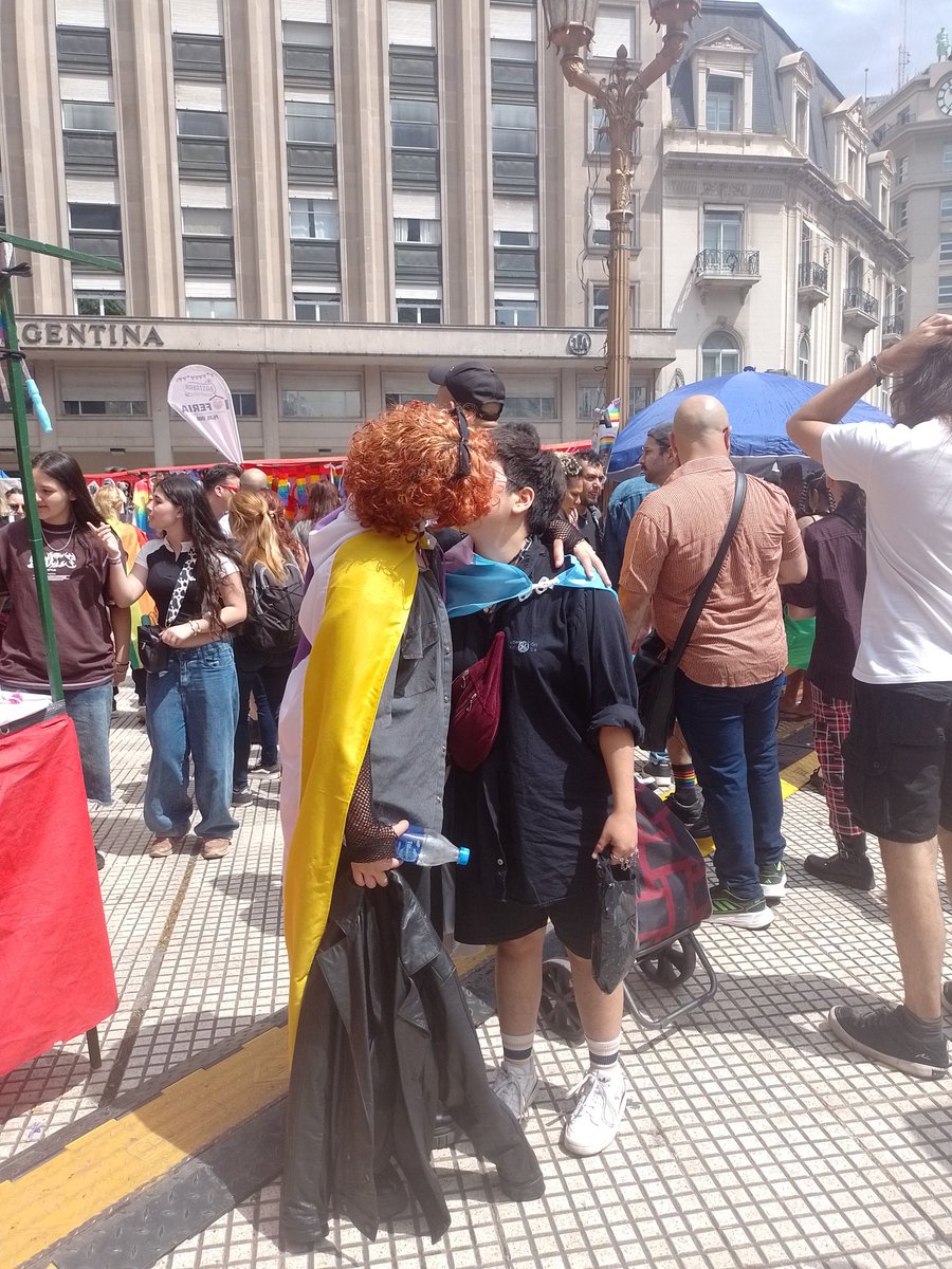 alex 🪐 waverly lover tweet media