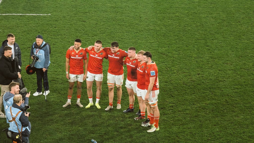 Viv Chambers (@diss_course) on Twitter photo The essence of <a href="/Munsterrugby/">Munster Rugby</a> is triumph against superior odds. This challenger mentality gives our crowd its unique fervour. Magical in #thomondpark tonight againsa mesmerising <a href="/AllBlacksXV/">AllBlacksXV</a> who are a credit to their jersey. New Munster Legends incoming! #MUNvABXV #SUAF The essence of <a href="/Munsterrugby/">Munster Rugby</a> is triumph against superior odds. This challenger mentality gives our crowd its unique fervour. Magical in #thomondpark tonight againsa mesmerising <a href="/AllBlacksXV/">AllBlacksXV</a> who are a credit to their jersey. New Munster Legends incoming! #MUNvABXV #SUAF
