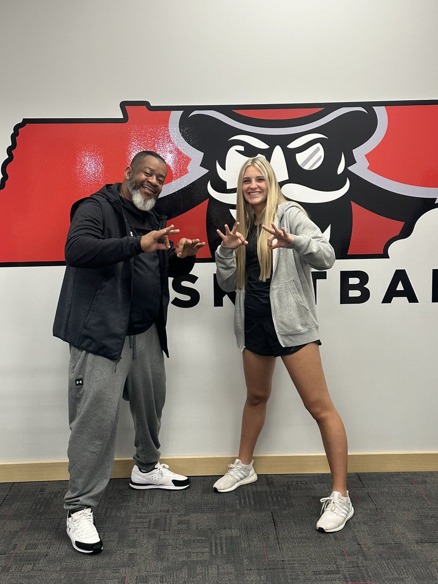 Carter Jones tweet media