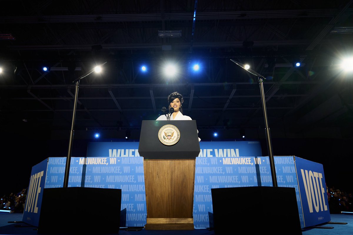 BexxFrancois's tweet photo. Cardi B endorses Vice President Kamala Harris at a campaign rally in Milwaukee, WI. 

(Bexx Francois/Harris For President) https://t.co/0ndaAF5DfN