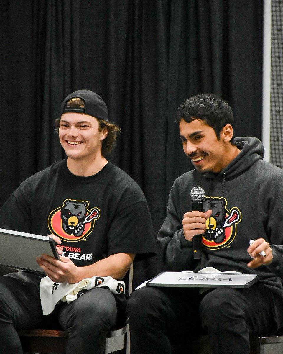 Fan love in action 📸