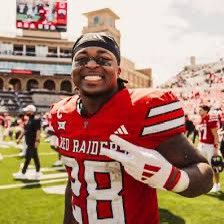 DMattGregory's tweet photo. That’s @thetahjbrooks with another 100+ yrd game! It’s Tahj time! ⏰ https://t.co/mDAW6vrdDP