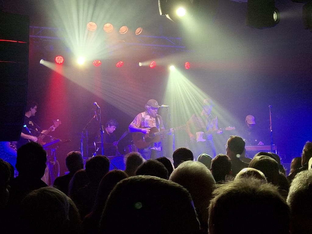 Great night with <a href="/Dannythechamp/">Danny the Champ</a> at   <a href="/TheGarageHQ/">The Garage</a>