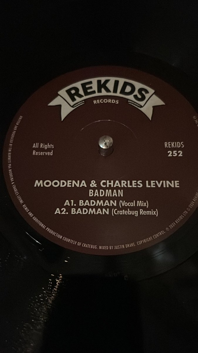 More fuckin killer from Mr Edwards’ crew  #RaveyardShift