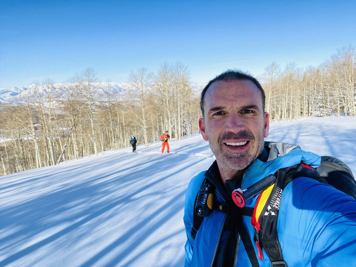 JonJohnson1993's tweet photo. Snow tomorrow itโs starting to get deeper. Time to get your winter vacation planned. #utahadventurepark #utah #bestguide #winter https://t.co/i0pTwVaXJ2