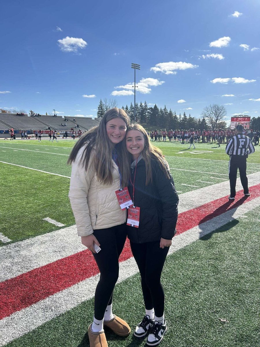 LillyThelen's tweet photo. Thank you @svsuwbb for the great day!! I loved getting to know the team and campus!! @CoachPruettSVSU @CoachRobMcD I can’t wait to catch a game this season!! @vjhAlways100 @Always100_TMH @MakeShots1 @ladyraidersbbal @BPett_14 @Mr_Krynicki https://t.co/4gerBRBf5S
