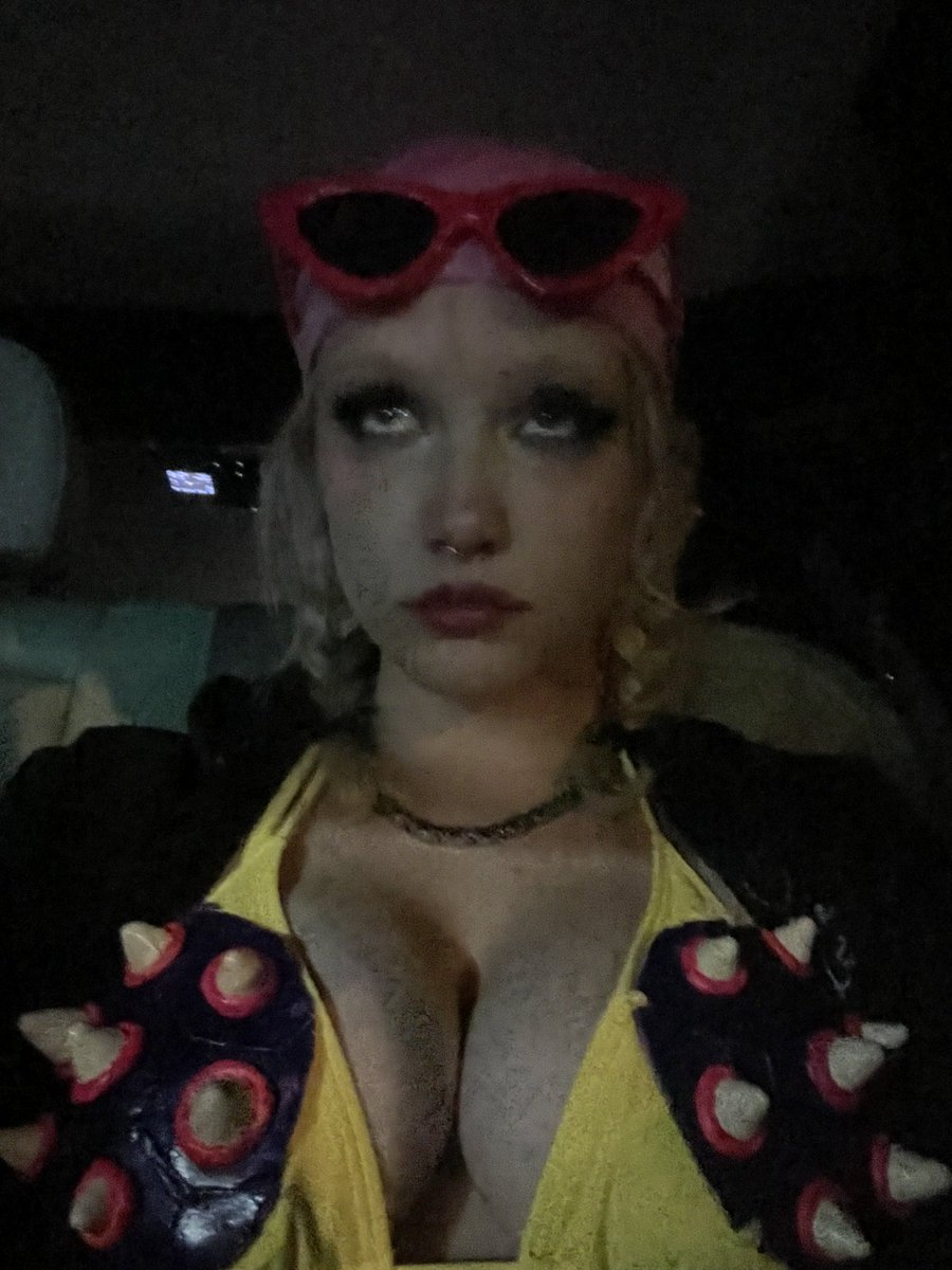 chloe moriondo tweet media