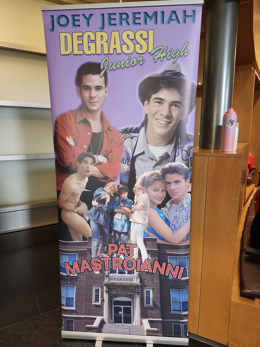 TweetyTea19's tweet photo. #Nostalgia #DegrassiJuniorHigh #Degrassi og cast from my youth Pat, Staci and Stefan panel at #KitchenerComicCon https://t.co/0n0Qx97LkS